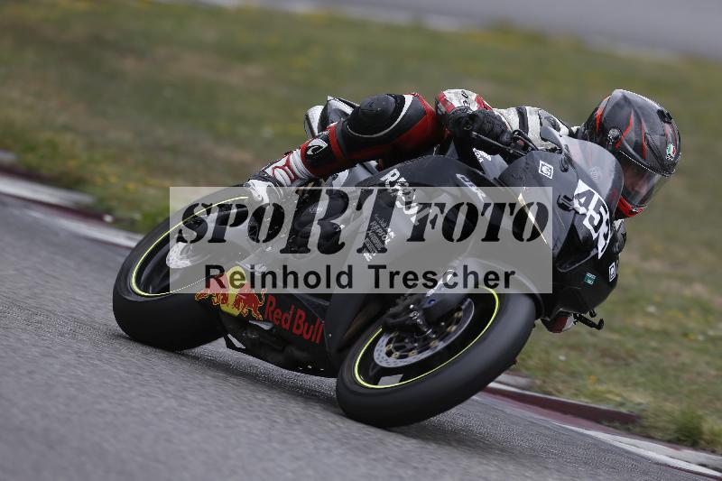 /37 09.08.2026  Pluess Motosport ADR/Freies Fahren/453